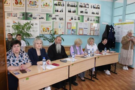 «Мы ветви древа одного»
