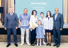 Родительская слава Лопуховых