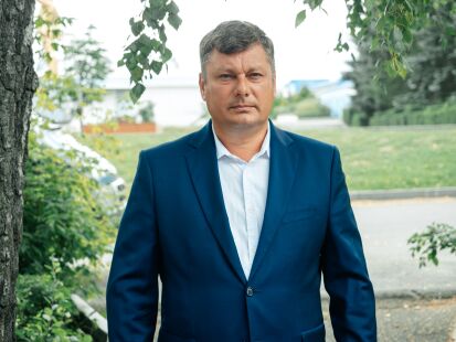 Жить, строить, побеждать