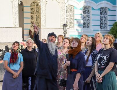 «Храмы на рассвете»